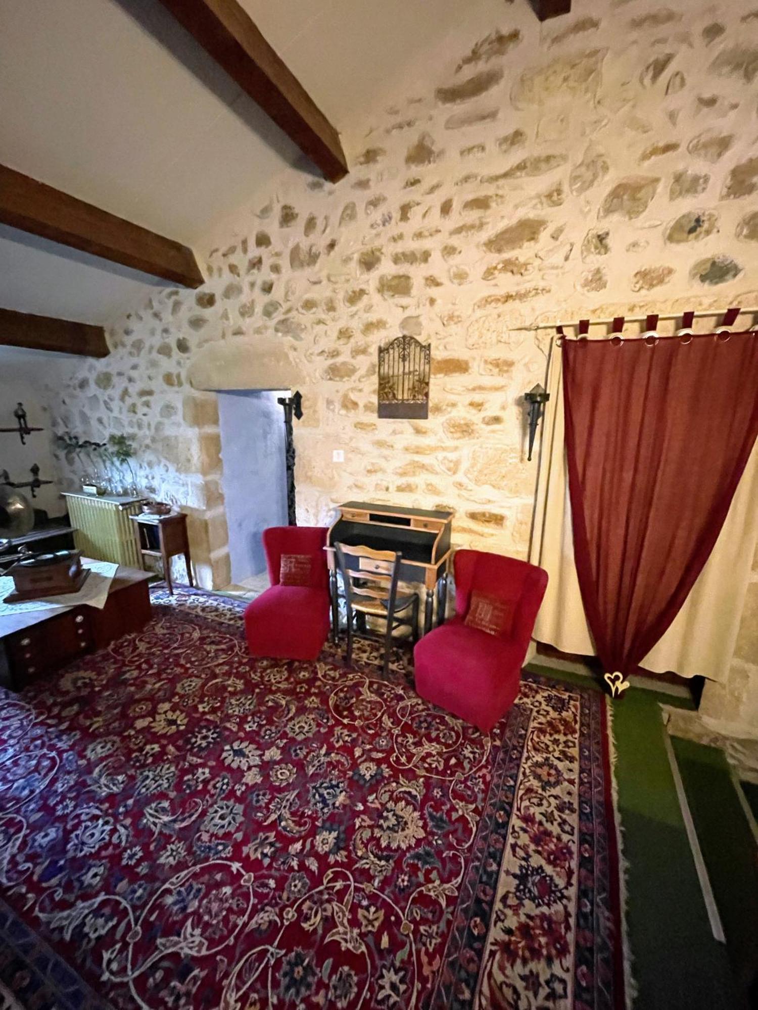 Le Manoir Du Raveyron Ξενοδοχείο Vallon-Pont-dʼArc Εξωτερικό φωτογραφία