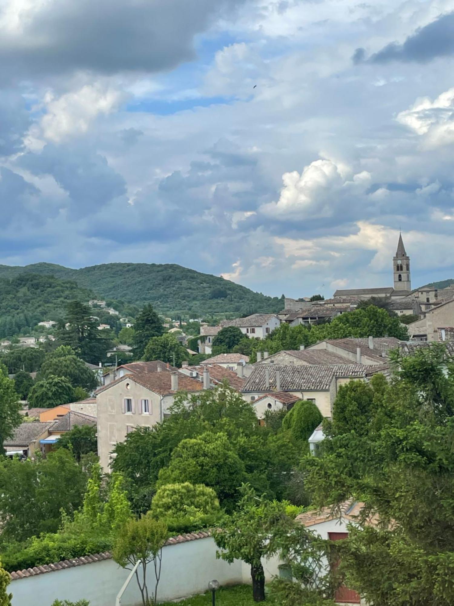 Le Manoir Du Raveyron Ξενοδοχείο Vallon-Pont-dʼArc Εξωτερικό φωτογραφία
