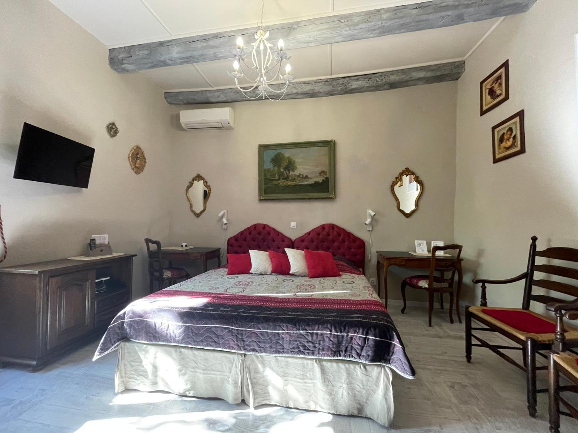 Le Manoir Du Raveyron Ξενοδοχείο Vallon-Pont-dʼArc Εξωτερικό φωτογραφία