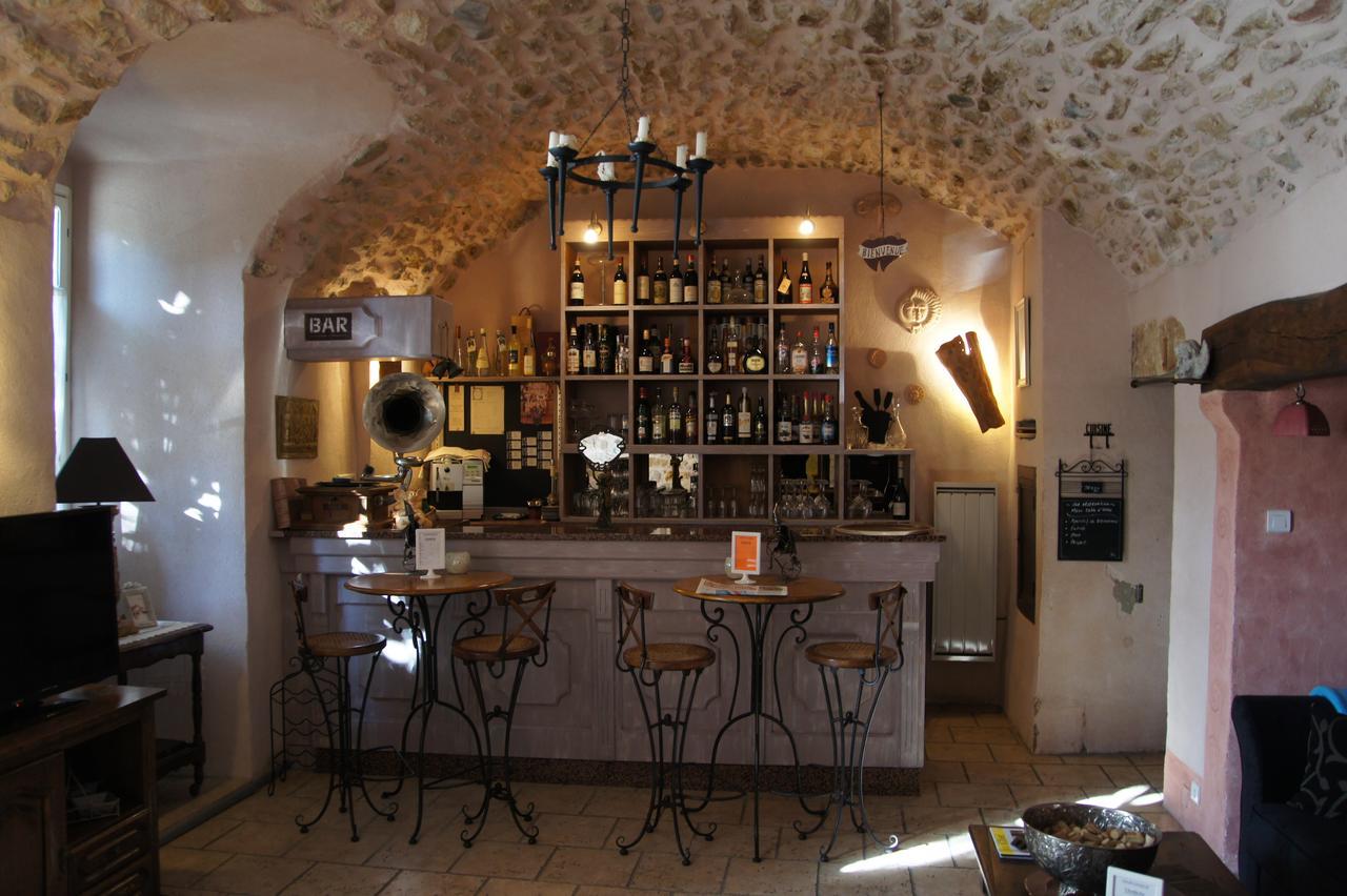 Le Manoir Du Raveyron Ξενοδοχείο Vallon-Pont-dʼArc Εξωτερικό φωτογραφία